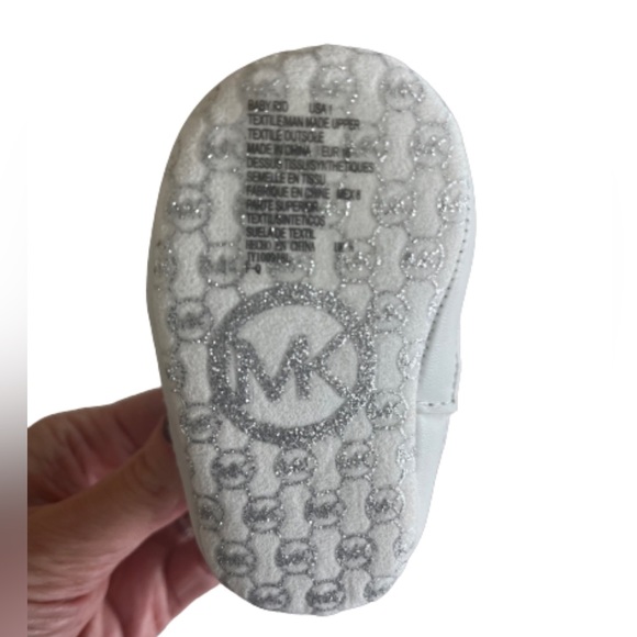 MICHAEL KORS | silver sneakers NWT - Picture 6 of 6